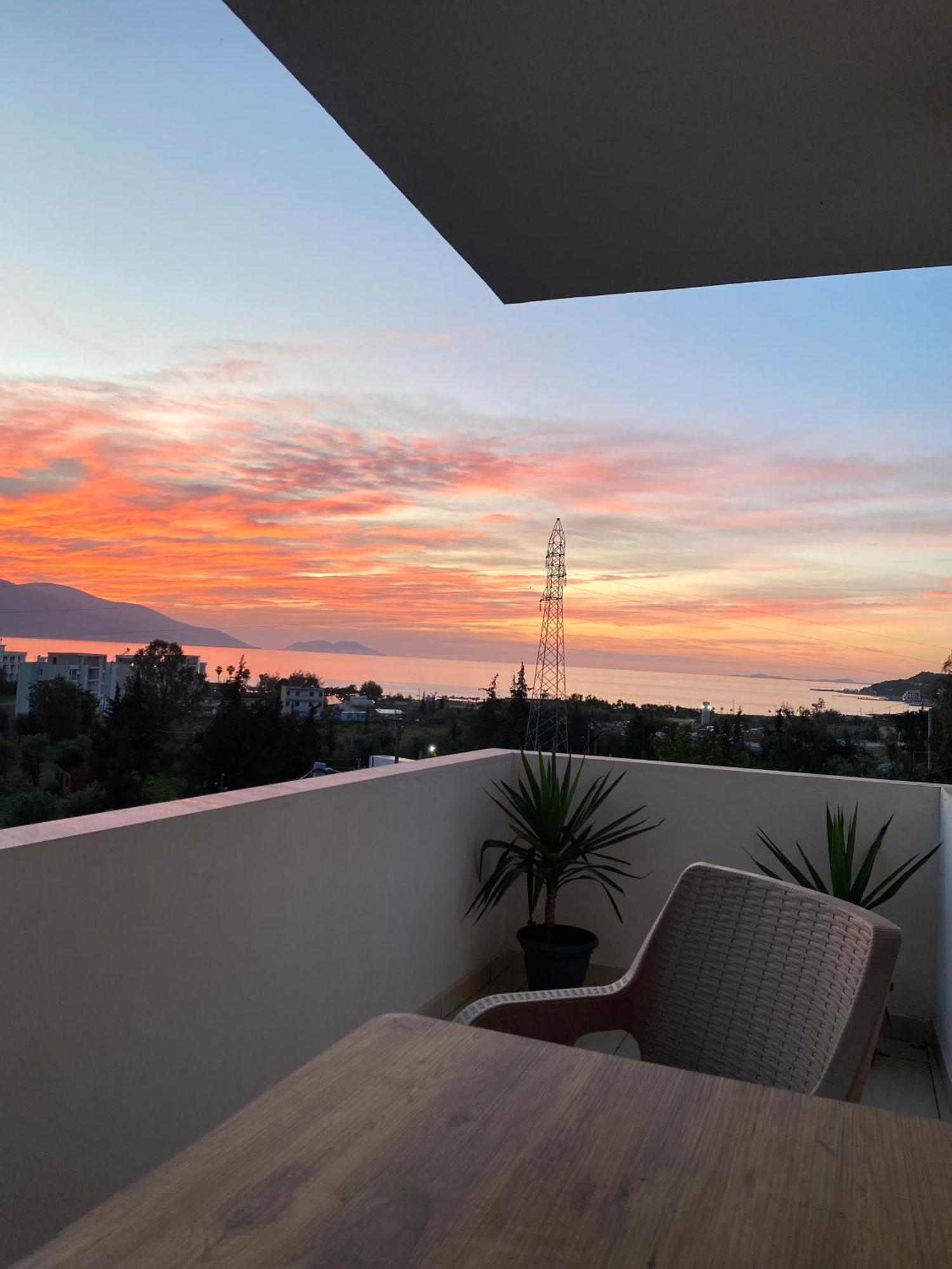 Apartament Radhime Vlorë Esterno foto