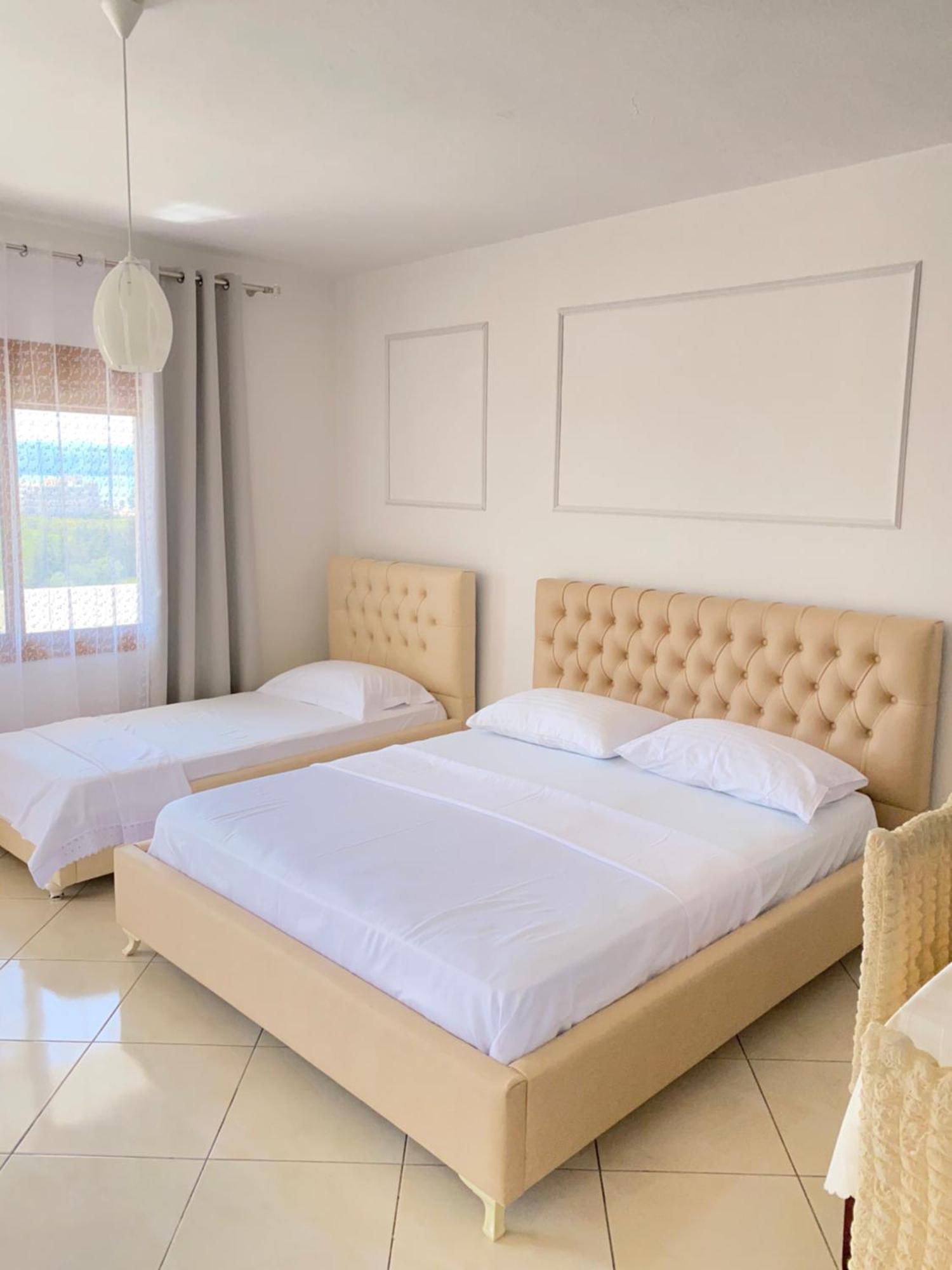 Apartament Radhime Vlorë Esterno foto